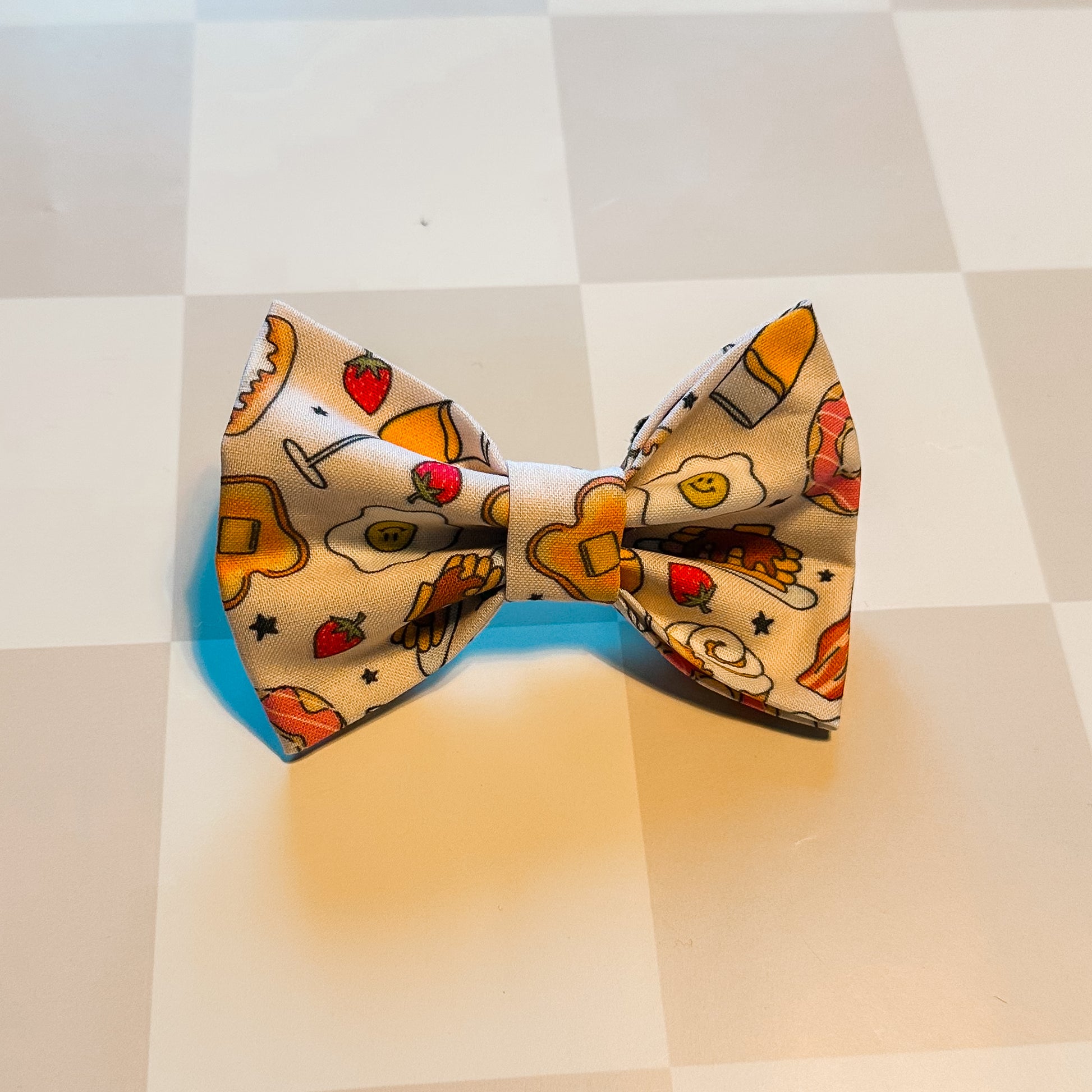 Summer Brunch Bow Tie 