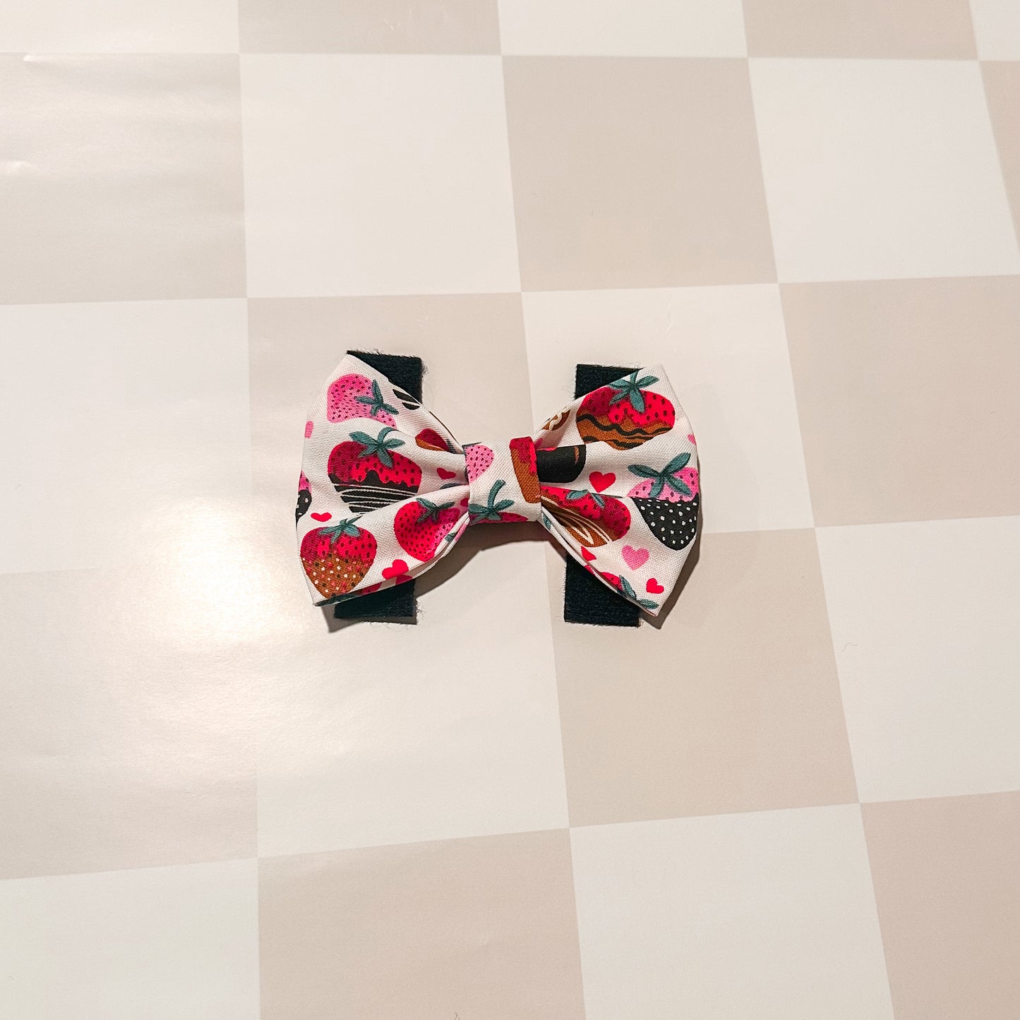 Chocolate Covered Strawberries Valentines Day Bow Tie