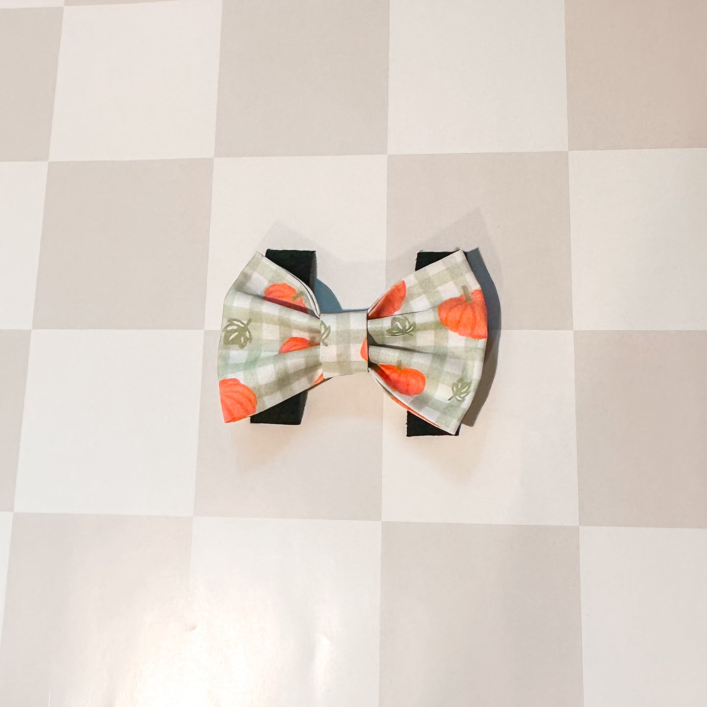 Plaid Pumpkin Patch Halloween Fall Bow Tie