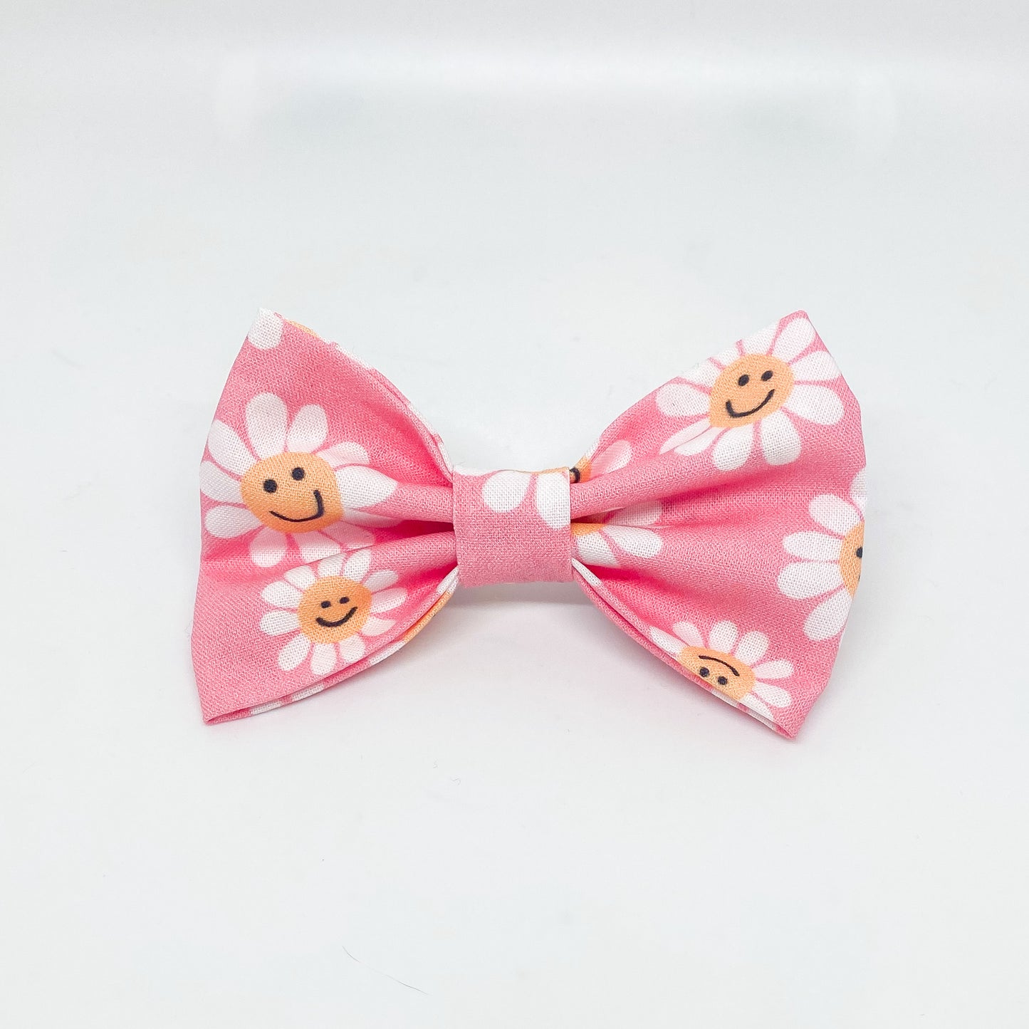Spring Smiling Daisies Bow Tie