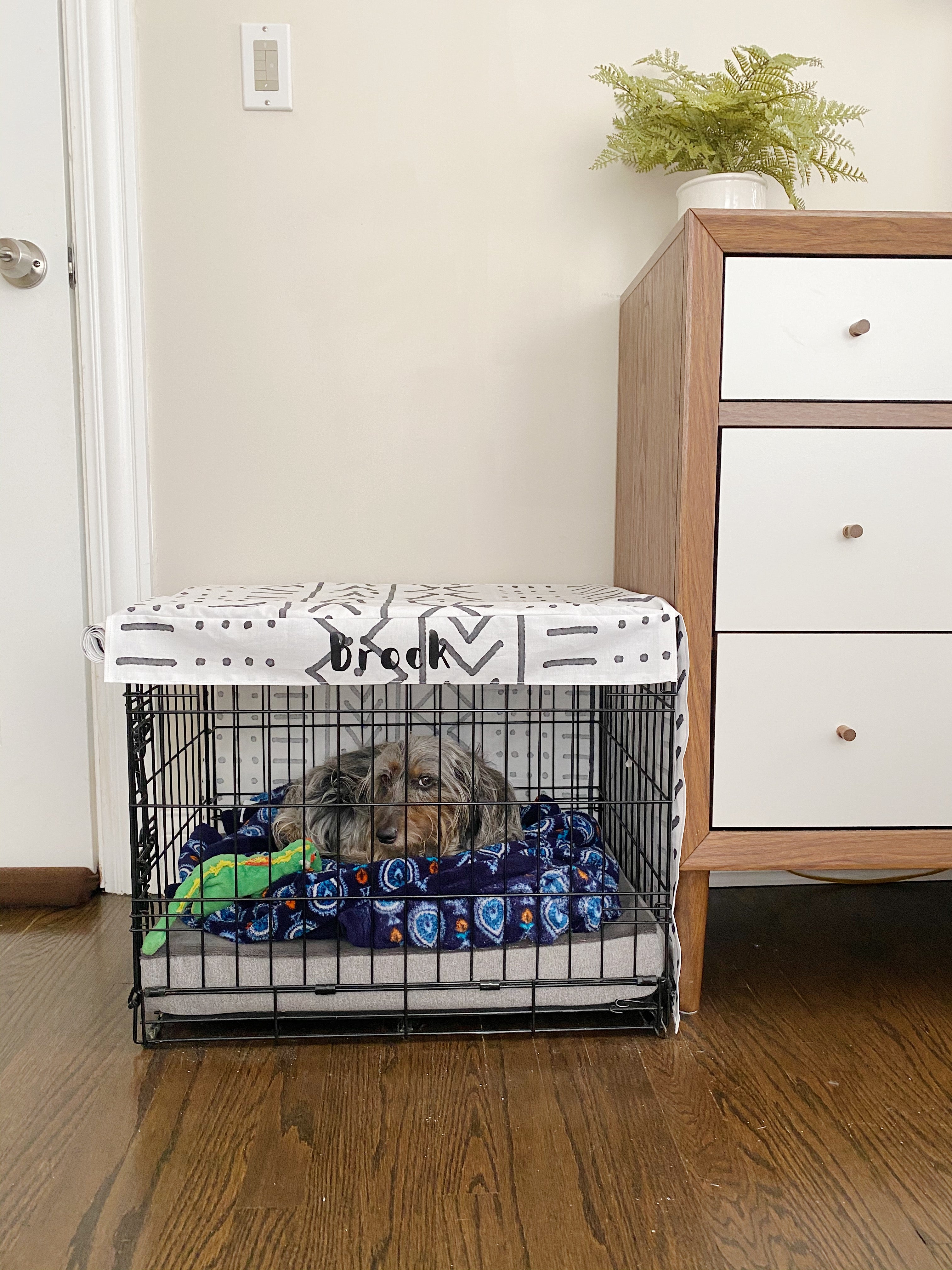 White dog shop crate cover